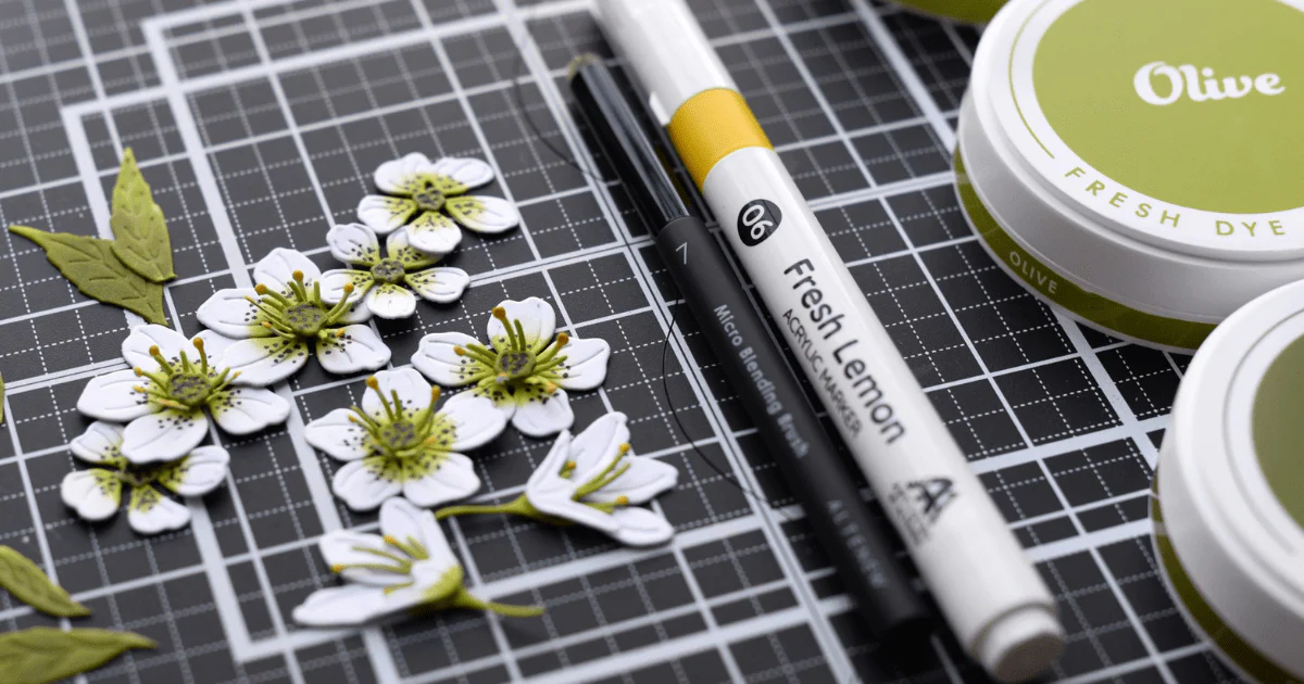 Using Water to Create Interest on Die-Cuts in an Easy Way